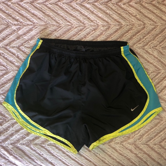 Nike Pants - Nike Tempo Running shorts